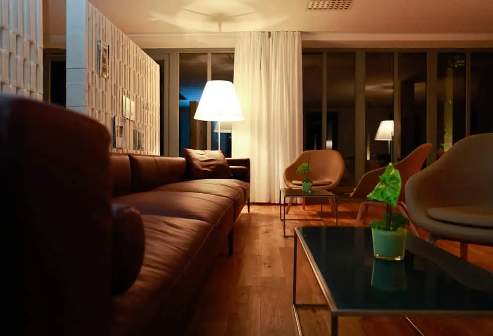 B&O Parkhotel Campus Bar Loungbereich nachts 2
