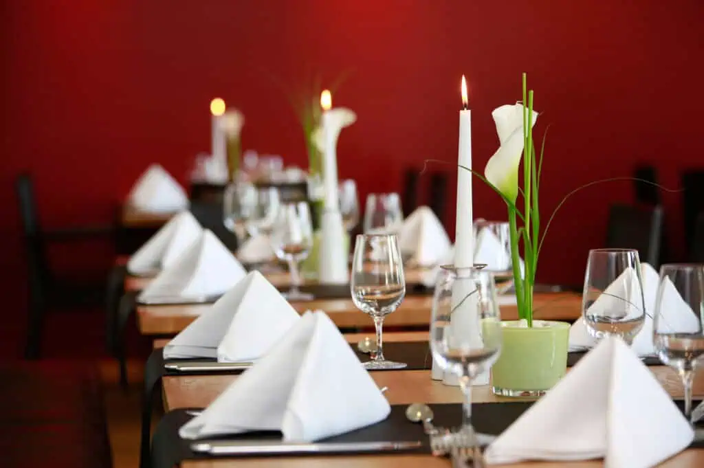 B&O Parkhotel Restaurant (Tafel nah mit Kerzen)