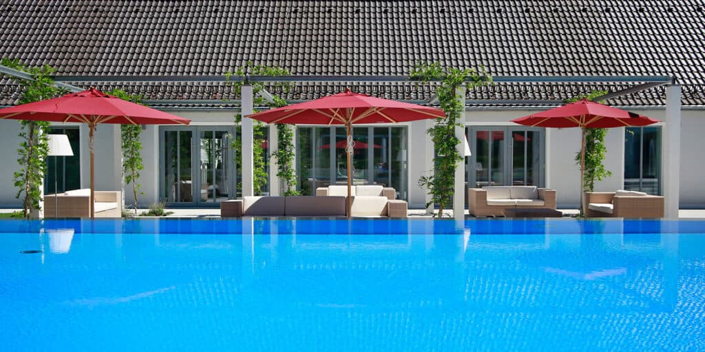 Pool-Terrasse