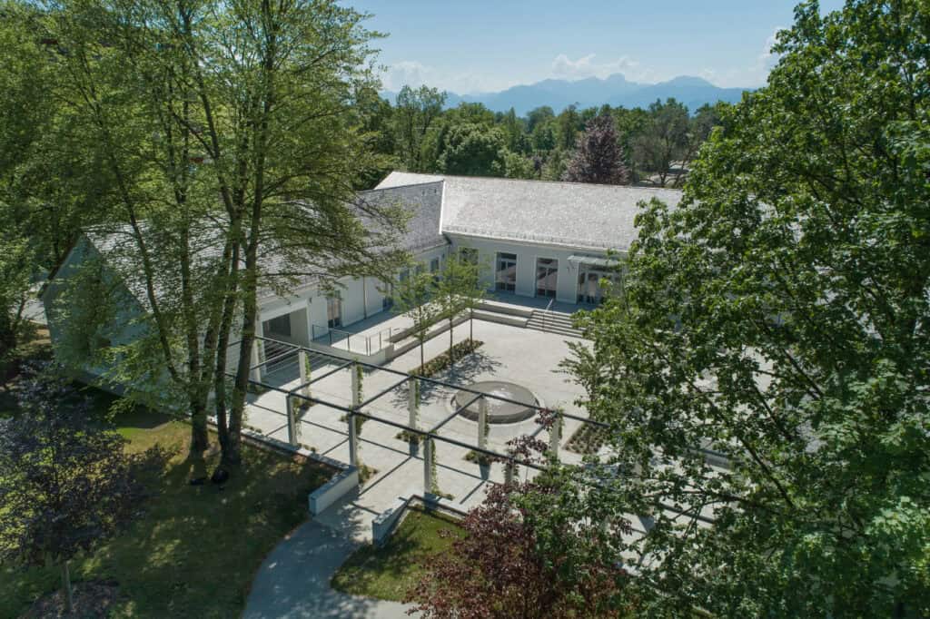 B&O Parkhotel Brunnenhof von oben