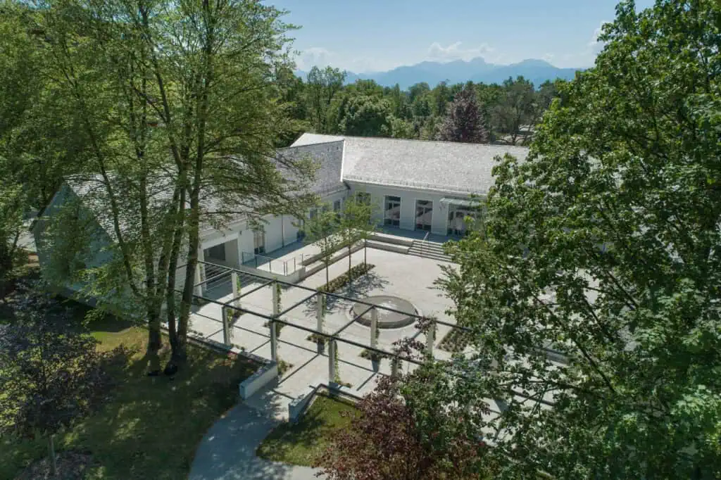 B&O Parkhotel Brunnenhof von oben