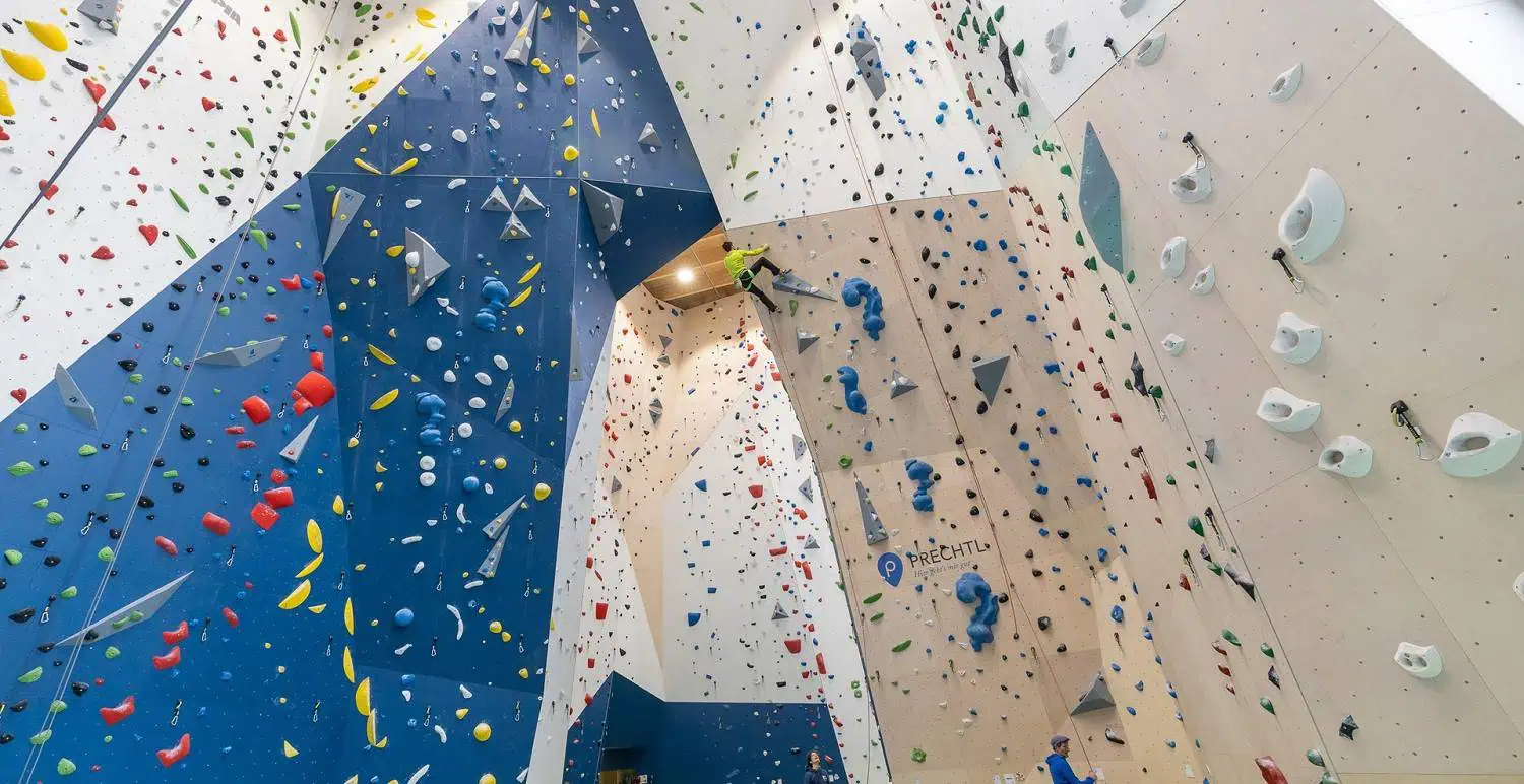 Rahmenprogramm-fuer-Tagungen-Klettern-BO-Parkhotel